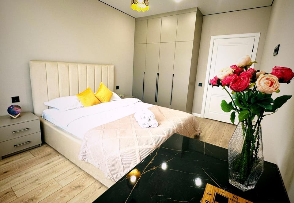 Bed, Bedroom, wardrobe