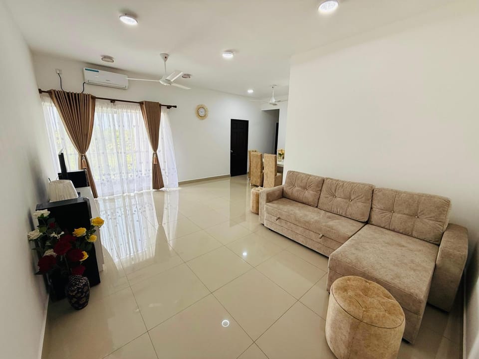 Living room, air conditioner, air conditioner