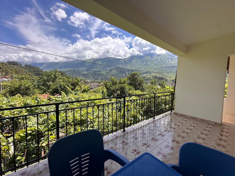 Patio, Spring, Day, Natural landscape, View (from property/room), Balcony/Terrace, Living room, Seating area, Mountain view