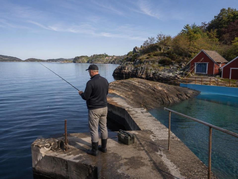 New Villa Fishing Sunset Terrace Fireplace Hiking House in Vestland