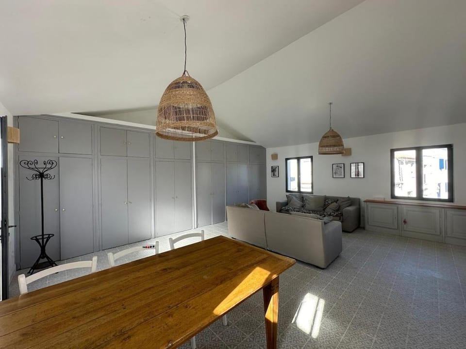 Appartement au cœur du village Apartment in Saintes-Maries-de-la-Mer