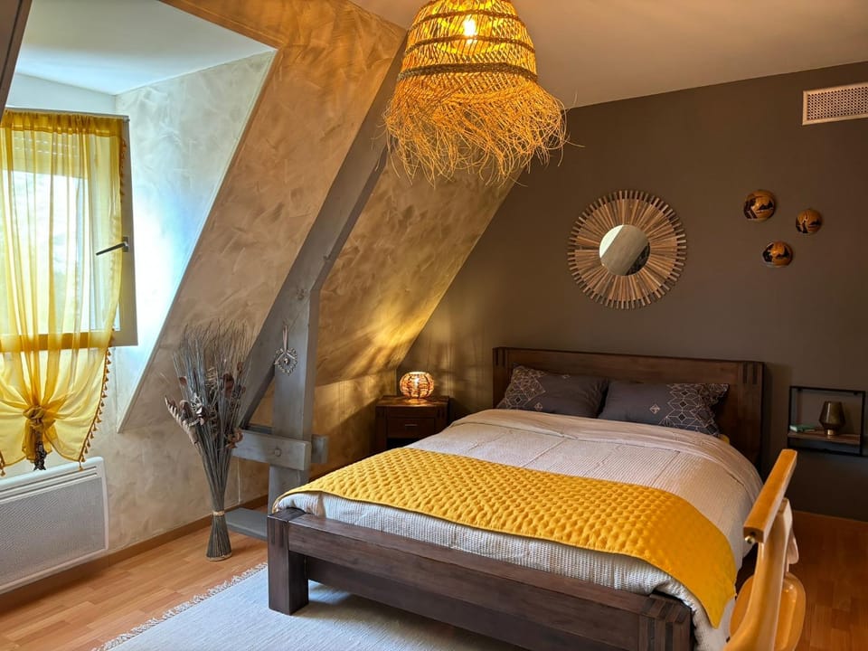 Chambre proche circuit Bed and Breakfast in Le Mans
