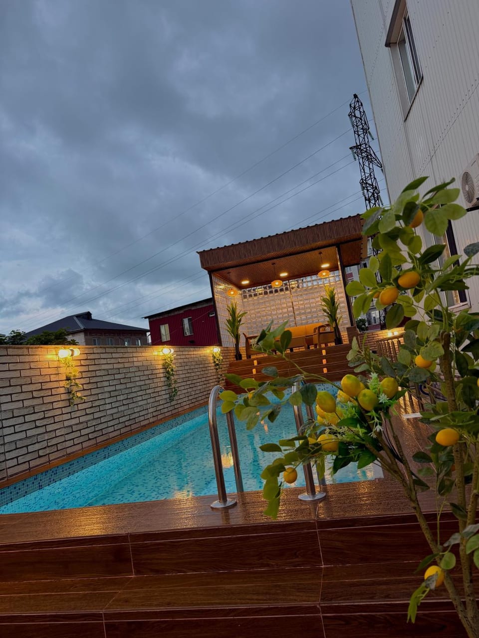 Swimming pool