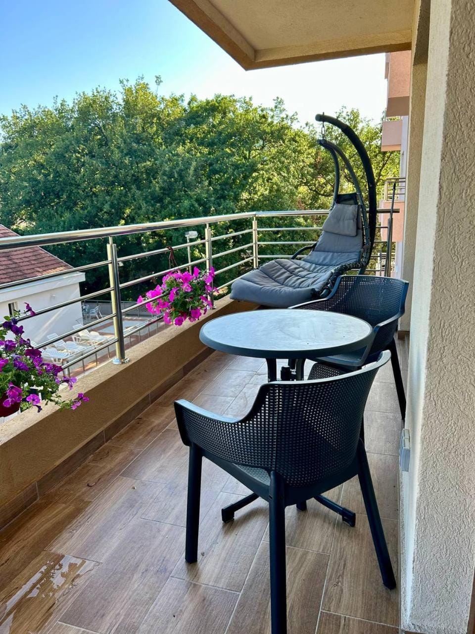 Patio, Day, View (from property/room), Balcony/Terrace