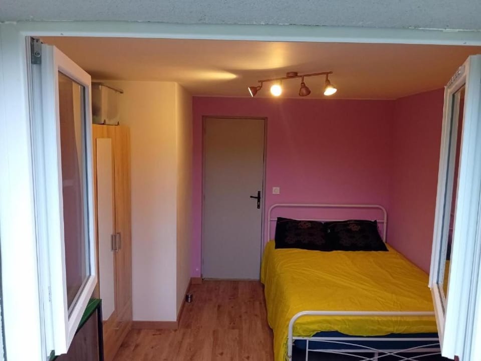 appartement rez de chaussée Apartment in Brest