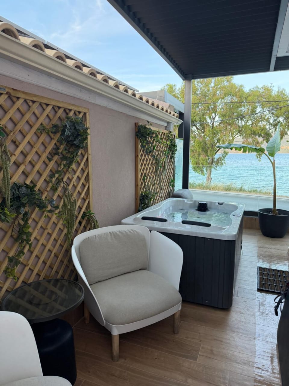 KLA Luxury Boutique Suites by WESTBOOKING GR Apartment in Lefkada, Lefkada Municipality, Greece