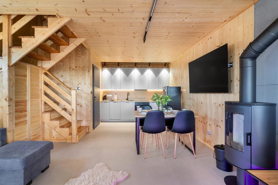Communal lounge/ TV room, TV and multimedia, Kitchen or kitchenette, Living room, Seating area, Evening entertainment, fireplace