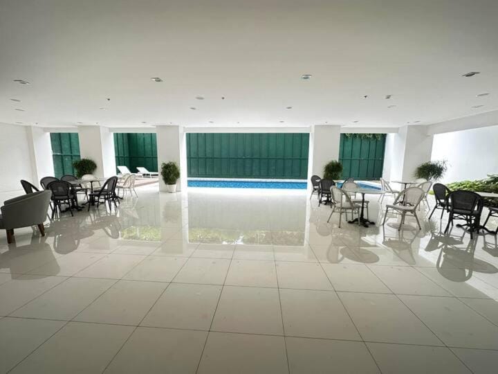 Pontefino Condominium OPT705 1BR Apartment hotel in Batangas