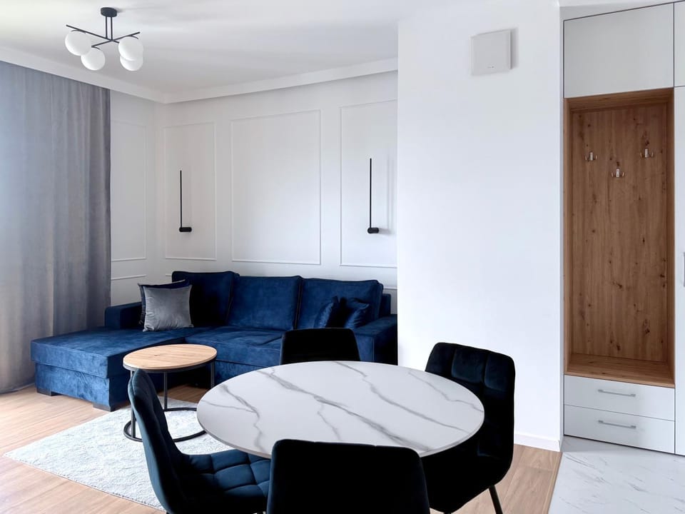 Living room, Photo of the whole room, Seating area