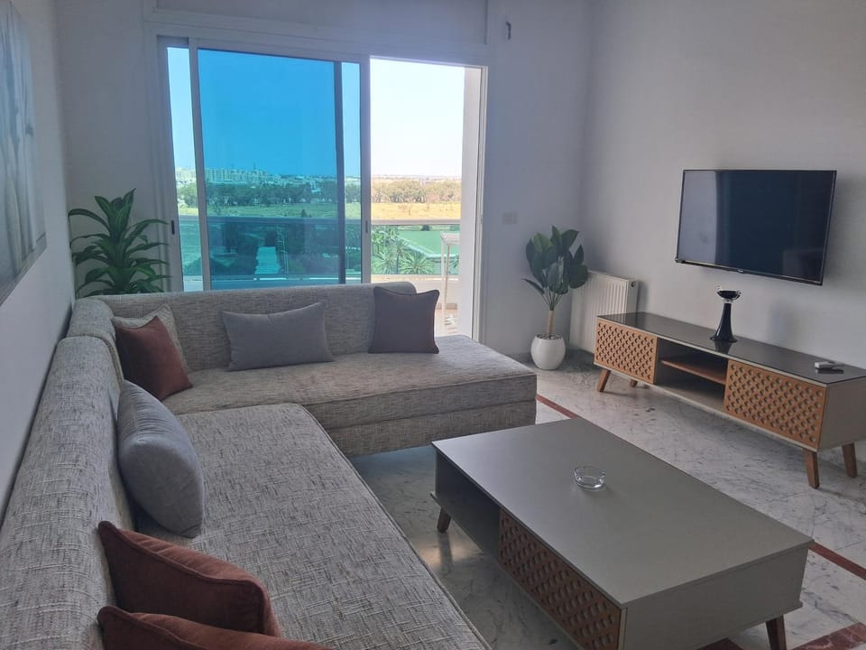 Lake 2 Luxurious 1 bedroom apartment Apartment in Tunis Governorate, Tunisia