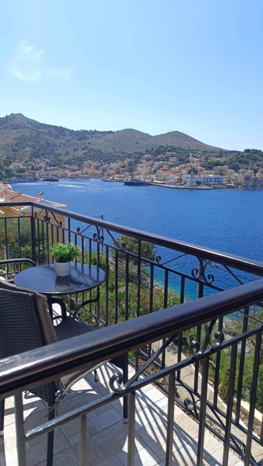View (from property/room), Balcony/Terrace, Sea view