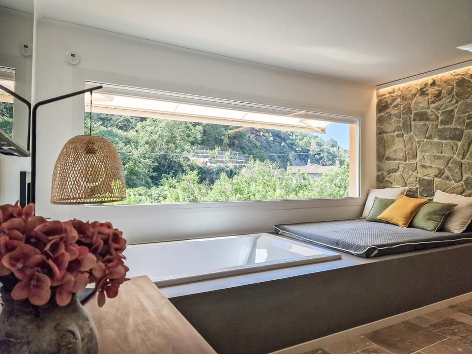 Garden, View (from property/room), Other, Photo of the whole room, Bedroom, Garden view, furniture, air conditioner