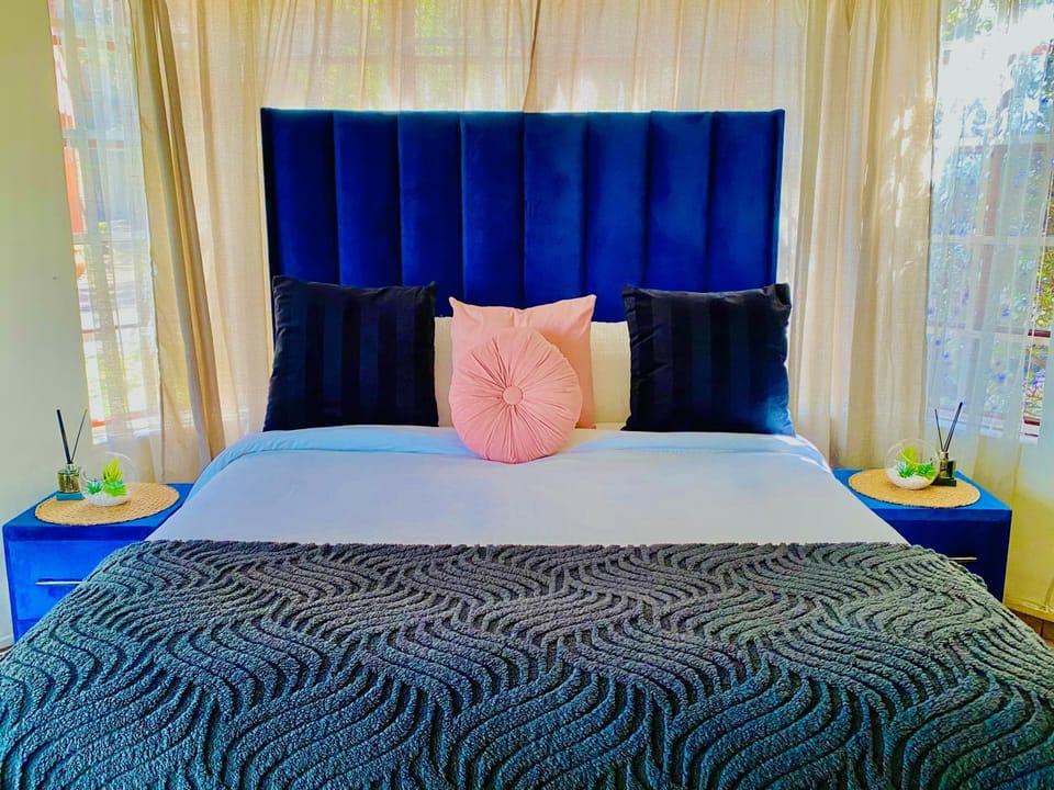 The Qs guest suite Vacation rental in Gauteng