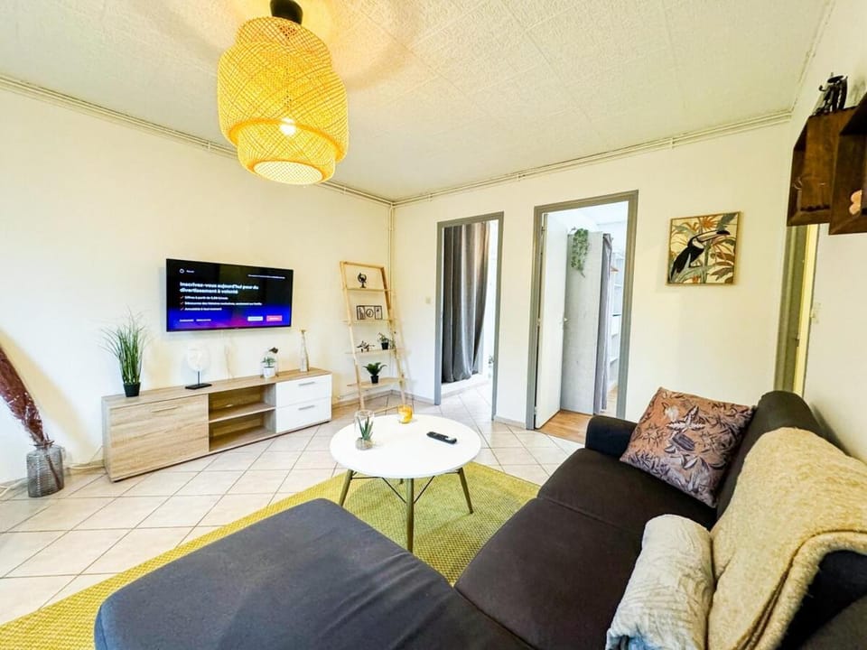 NEW Calme et Lumineux Centre Parking Privé Apartment in Brittany