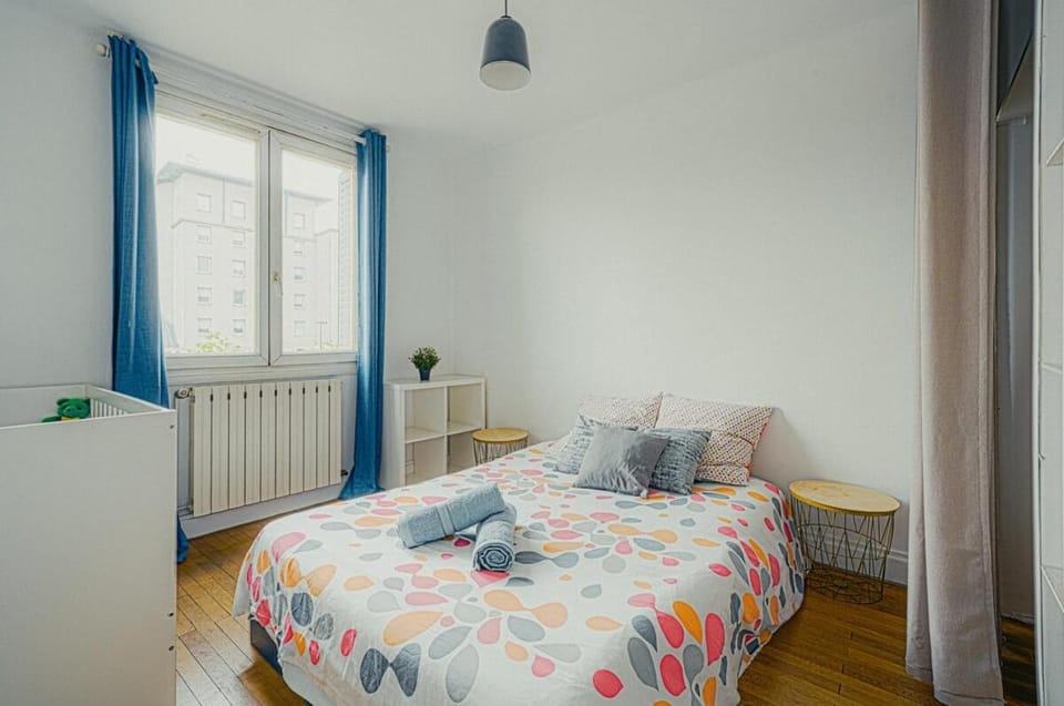 Le cocon Apartment for 6 people and 1 baby Apartment in Villeurbanne