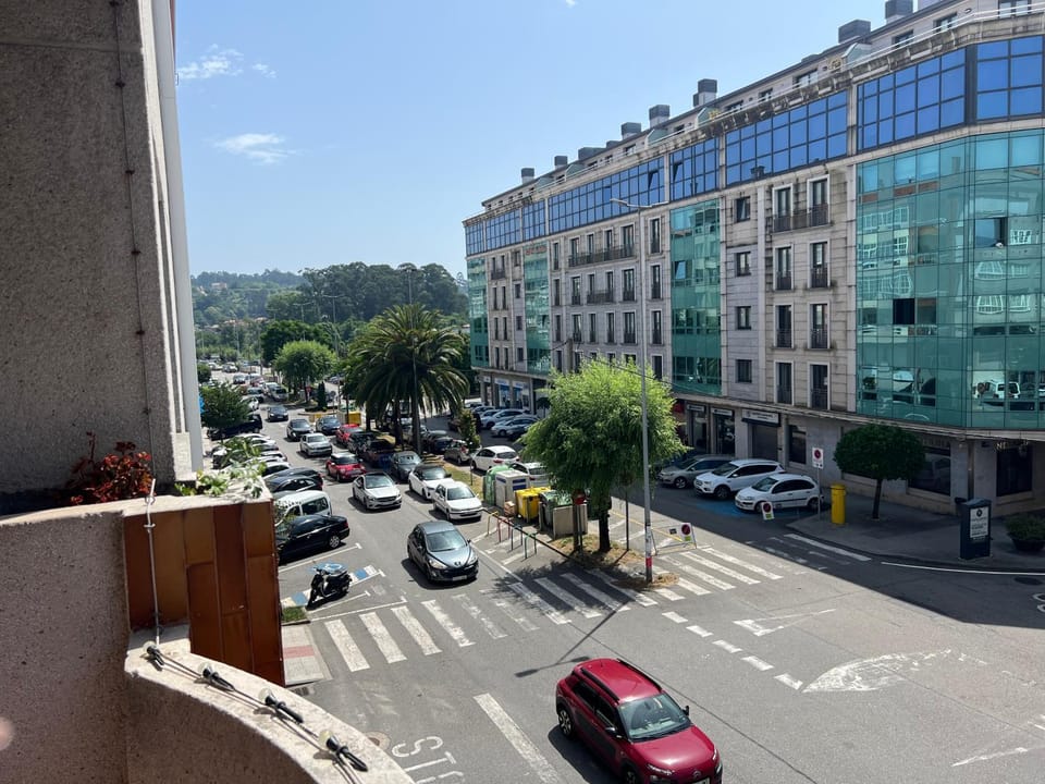 City view, Street view, Location