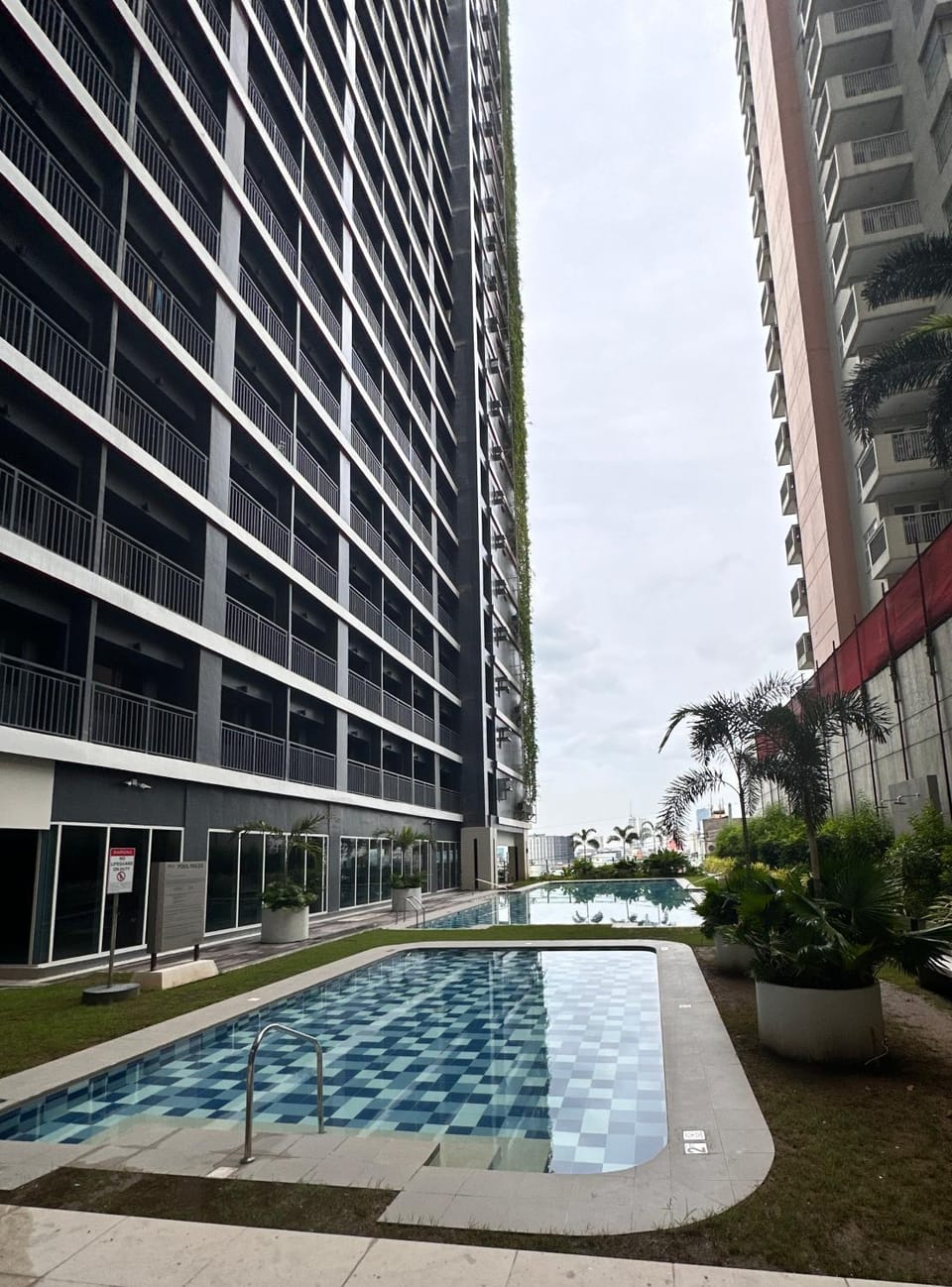 Pool view, Swimming pool