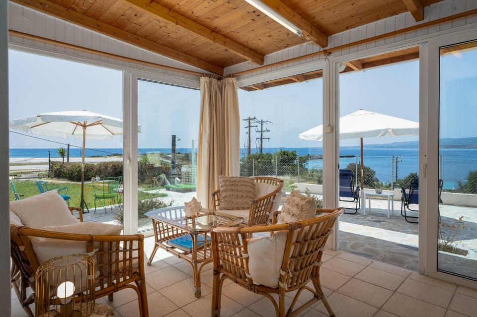 Living room, Seating area, Sea view