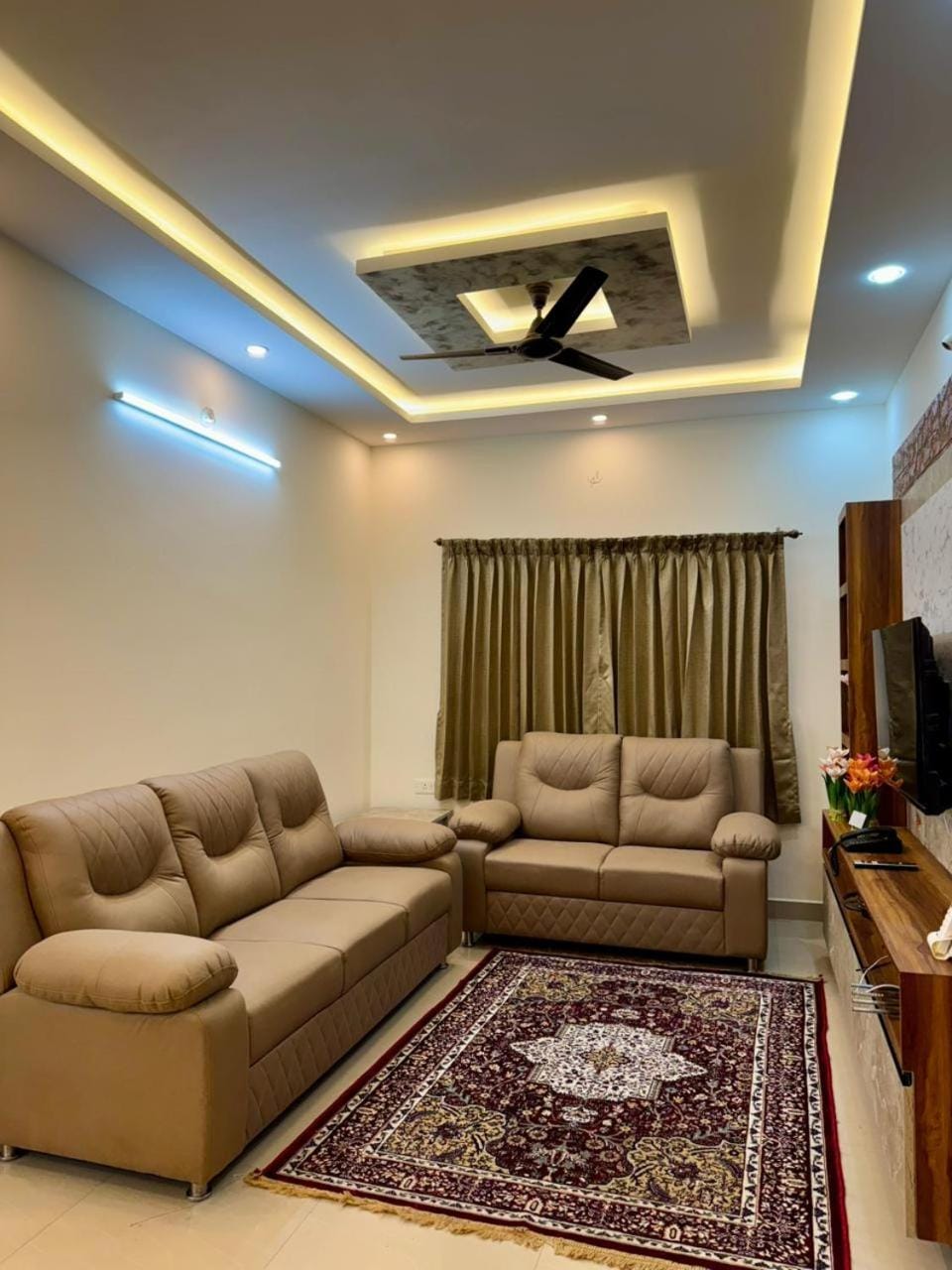 TV and multimedia, Living room, Seating area