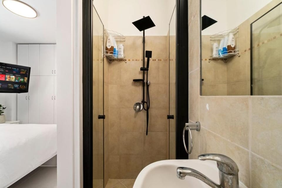 Family apartment by the sea Apartment in Netanya