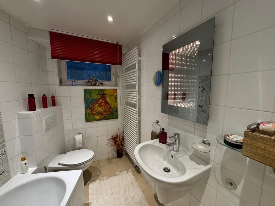 Toilet, Bathroom, Bath, towels