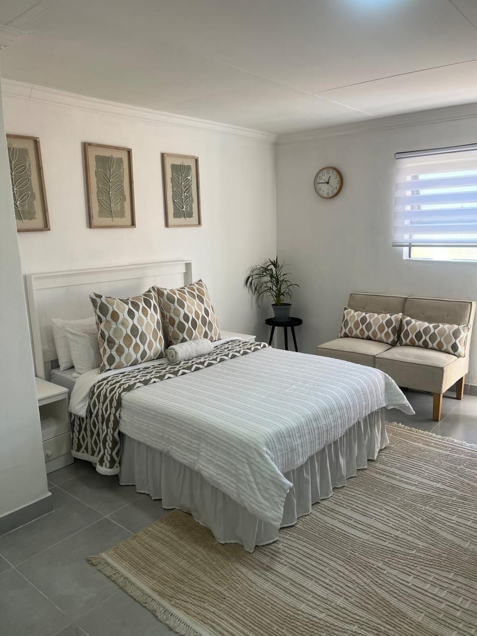 Stylish Studio in Hazel Park Apartment in Gauteng