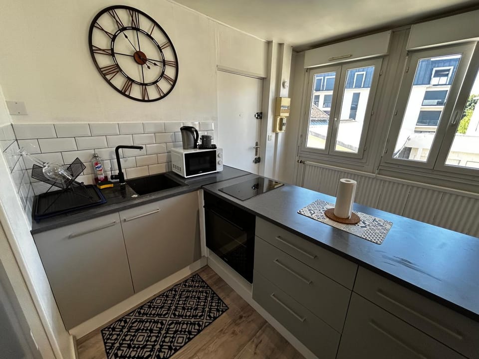 Mission 14 - wifi - le Cube Apartment in Troyes