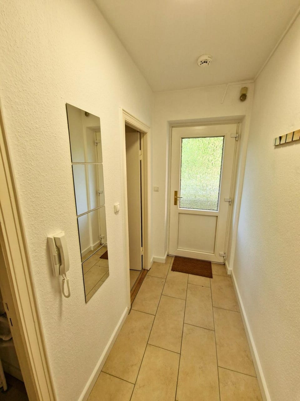 Langzeitmiete zentral mit Balkon Apartment in Kiel