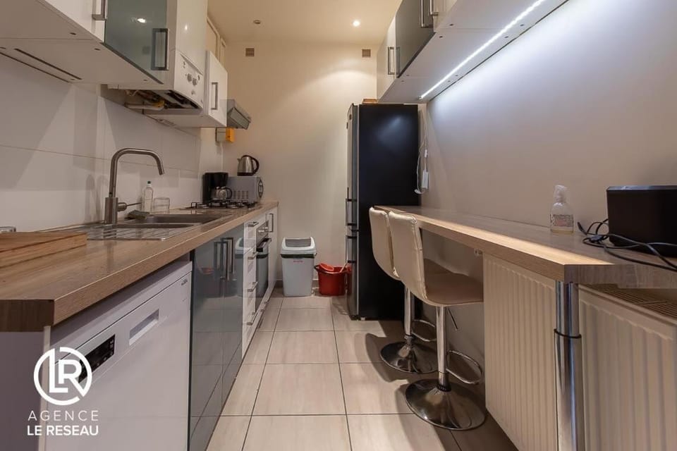 Appartement lumineux Panthéon Apartment in Paris