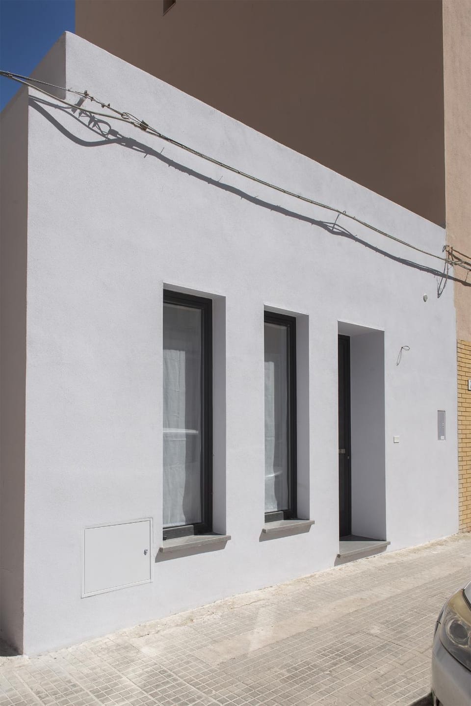 Property building, Day