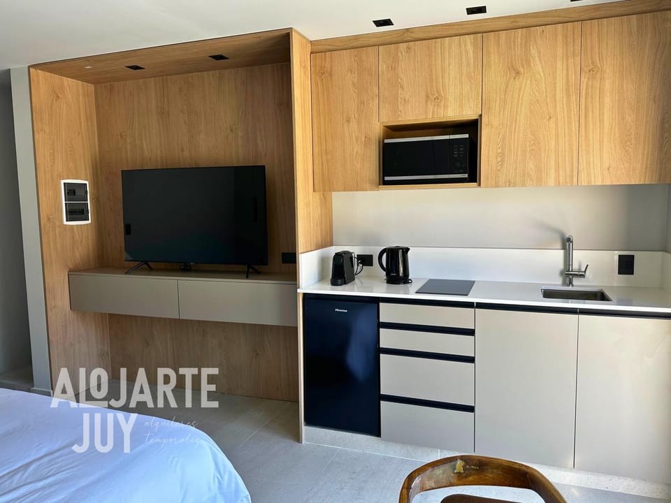 TV and multimedia, Kitchen or kitchenette