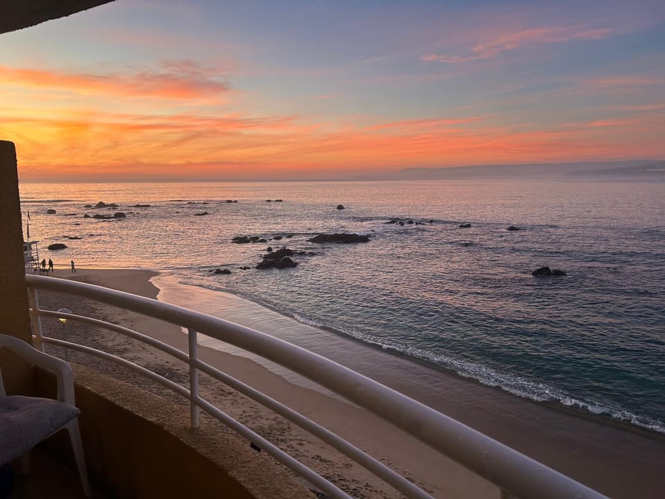 Natural landscape, Balcony/Terrace, Beach, Sea view, Sunset