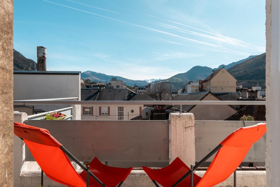 Patio, Day, Natural landscape, View (from property/room), Balcony/Terrace, Balcony/Terrace, Mountain view