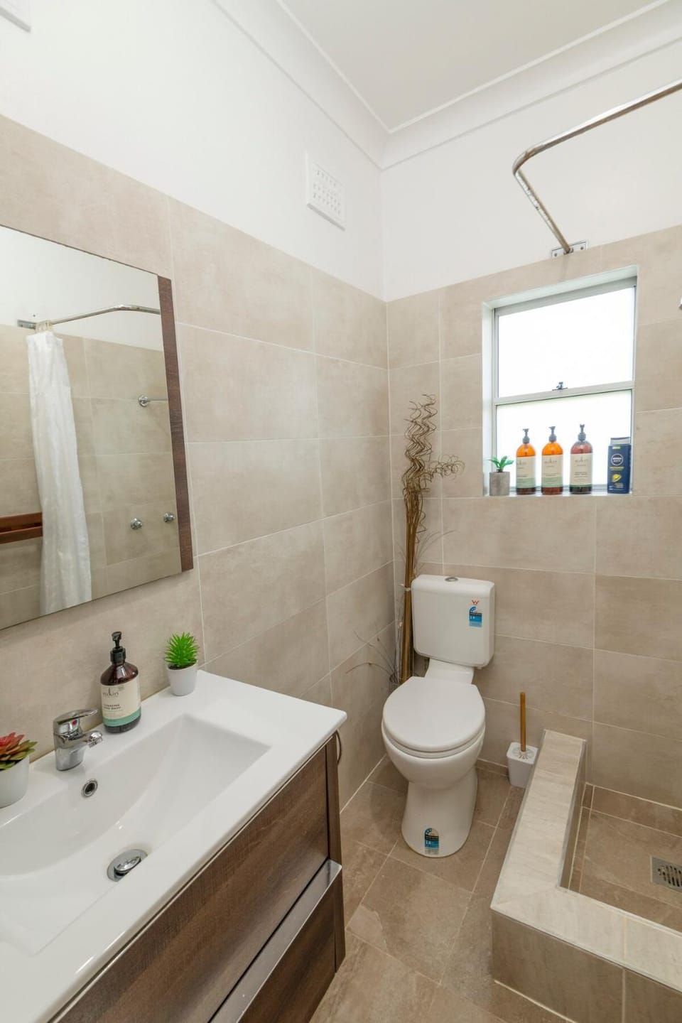 U3 Comfortable Unit in Cronulla Apartment in Sydney