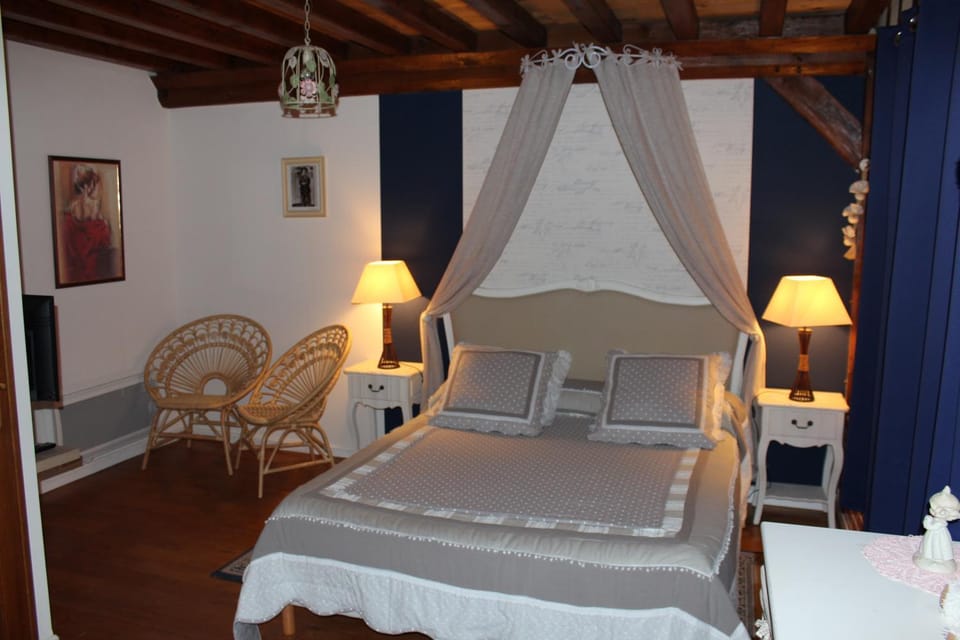 B&B DeValpierre adult only Bed and Breakfast in Normandy