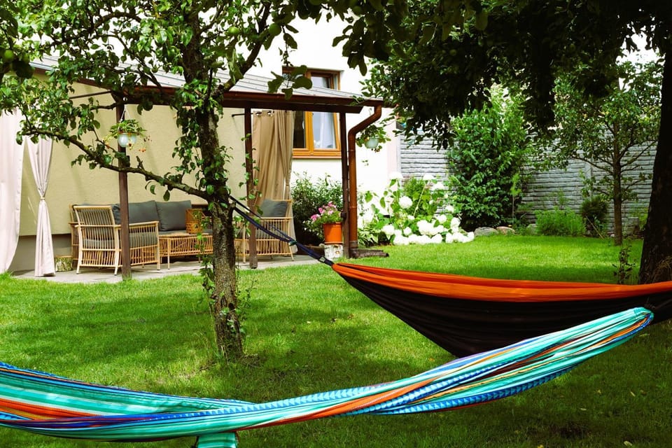 Garden, Balcony/Terrace