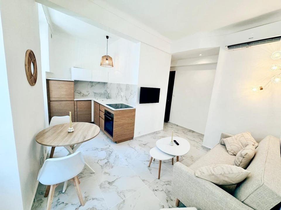 TV and multimedia, dishwasher, heating, oven, stove, toaster, kitchen, air conditioner