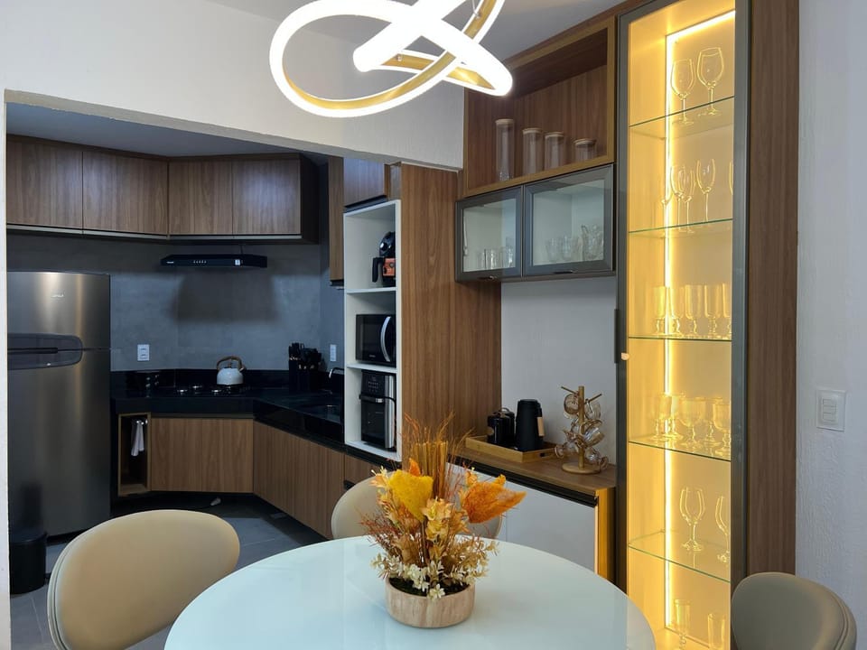 Kitchen or kitchenette, Dining area, stove