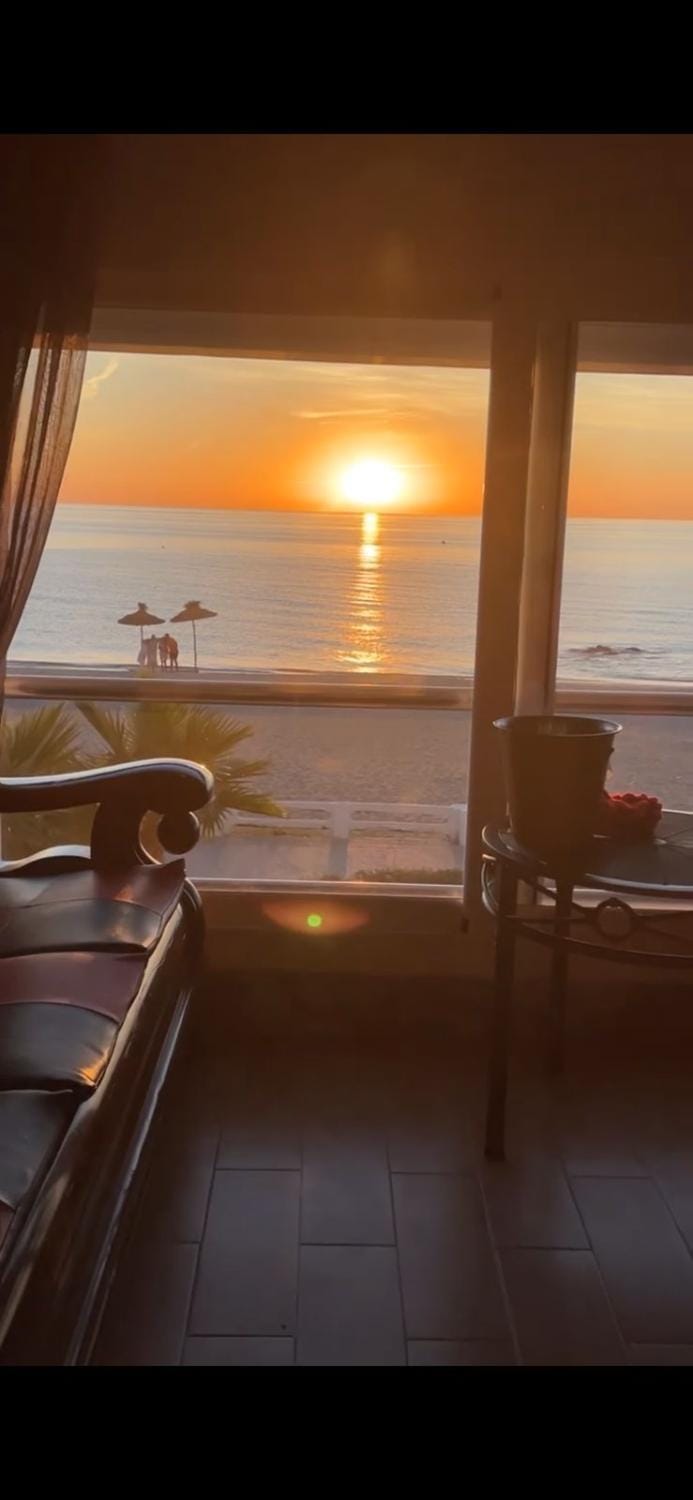 Natural landscape, Balcony/Terrace, Sea view, Sunrise