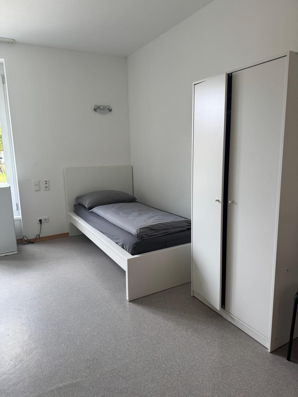 Bed, Photo of the whole room, Bedroom, wardrobe
