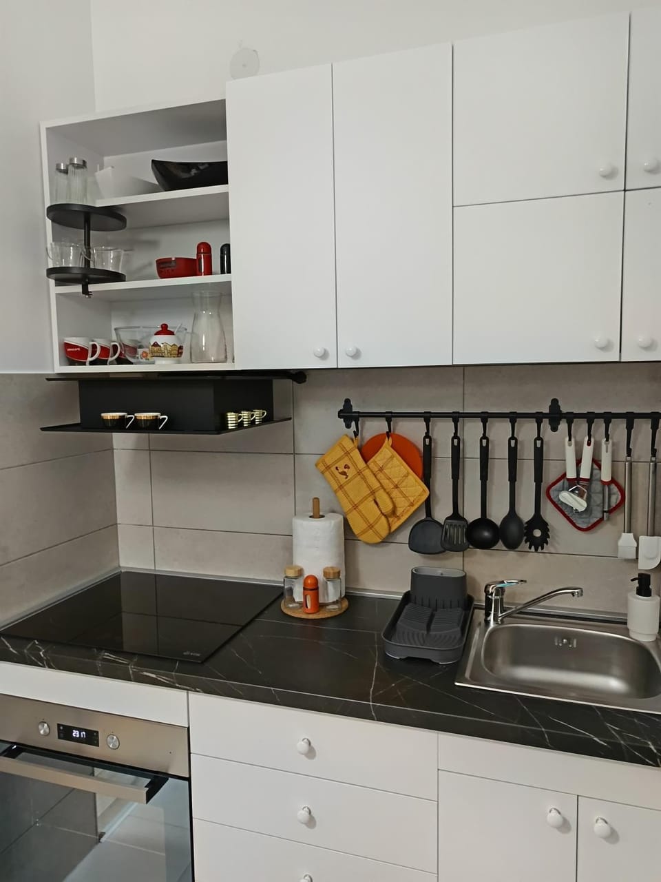 Kitchen or kitchenette, stove