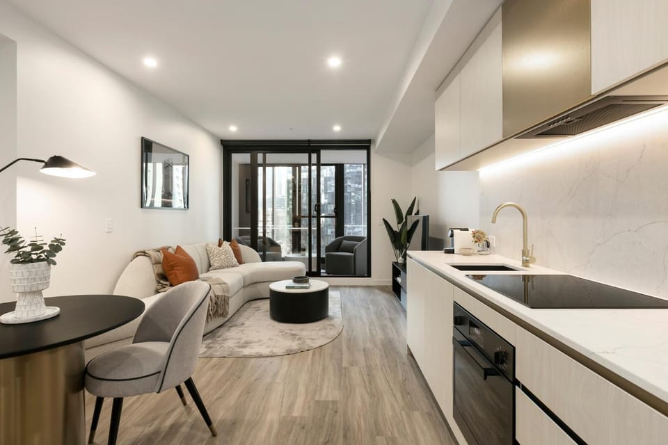 Kitchen or kitchenette, Living room