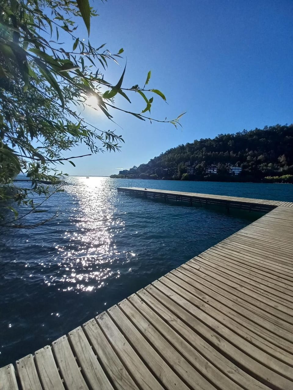 First floor, lake access 2D 2B Parque Pinares Apartment in Pucon
