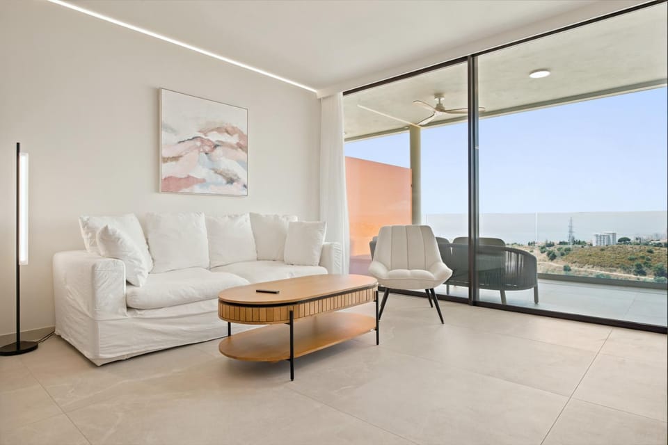 Happy Travel Valley Collection 1C Apartment in Costa del Sol