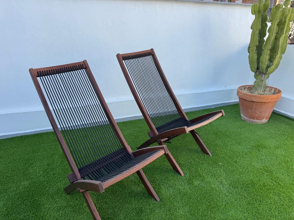 Garden, sunbed