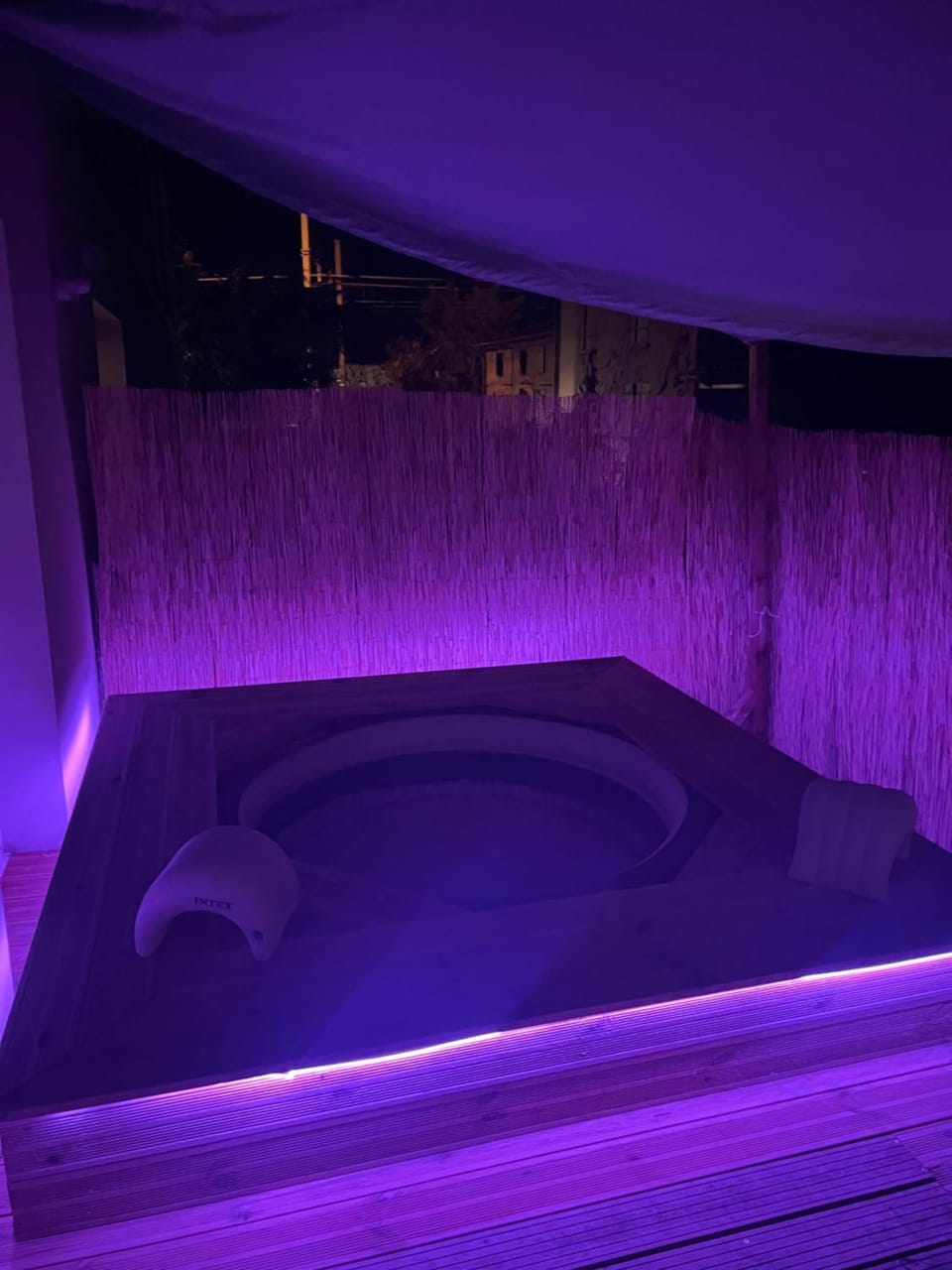 Night, Hot Tub