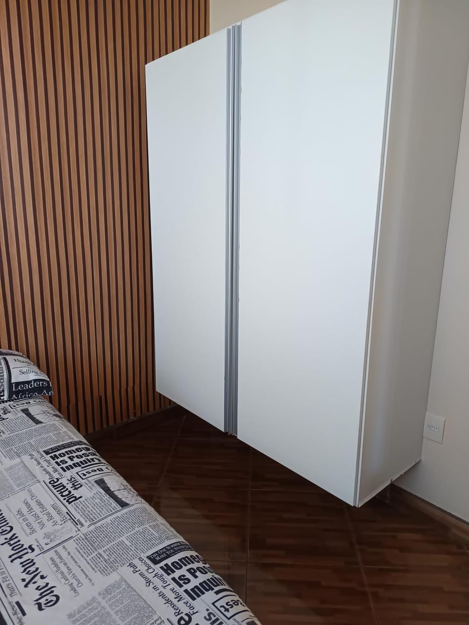 Suíte bem localizada, perto da praia, ar-condicionado e garagem Vacation rental in Serra