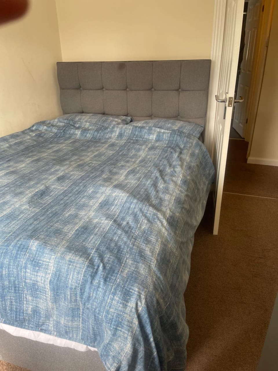 Cleeve Road House House in Shirley