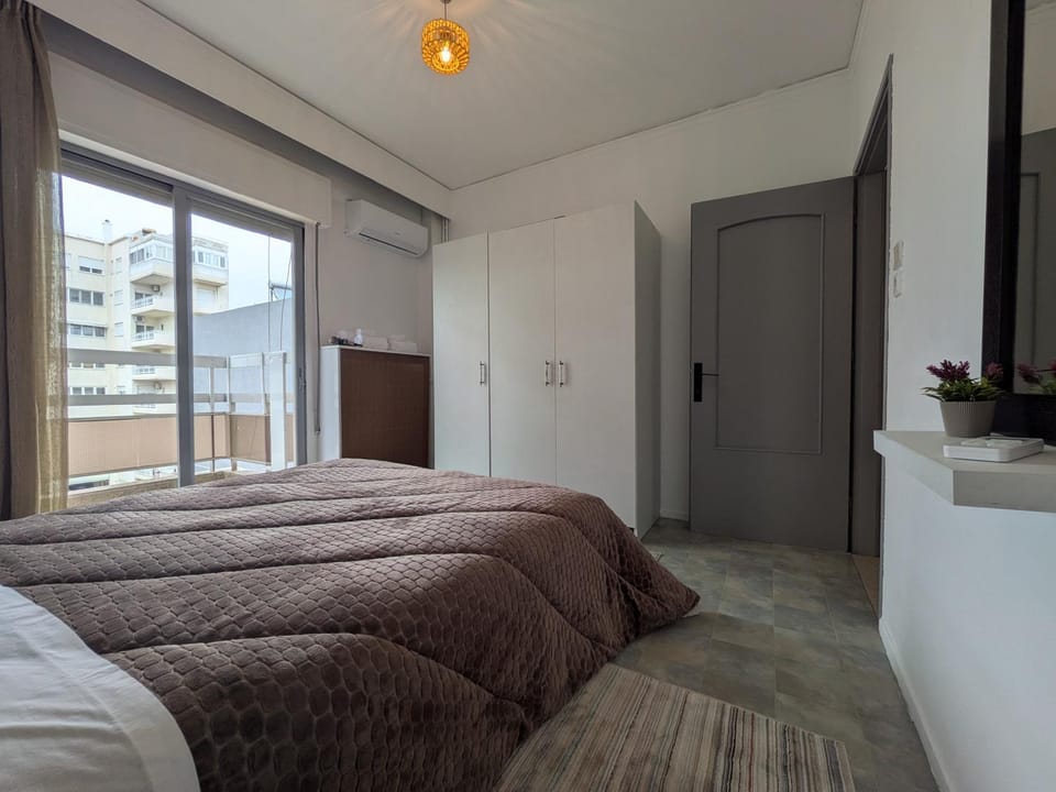 Bed, Photo of the whole room, Bedroom, towels, wardrobe, air conditioner