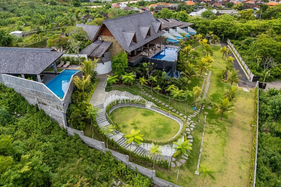 Property building, Garden, Garden view, Area and facilities, Swimming pool, Breakfast